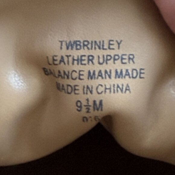 Tommy Hilfiger Brinley Suede Lace Up Booties, size 9.5M, 4" heel, 1" platform - Picture 11 of 15